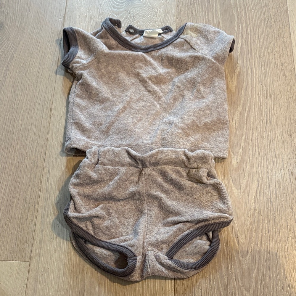 H&M Kids Taupe Top and Shorts Set with Dark Trim